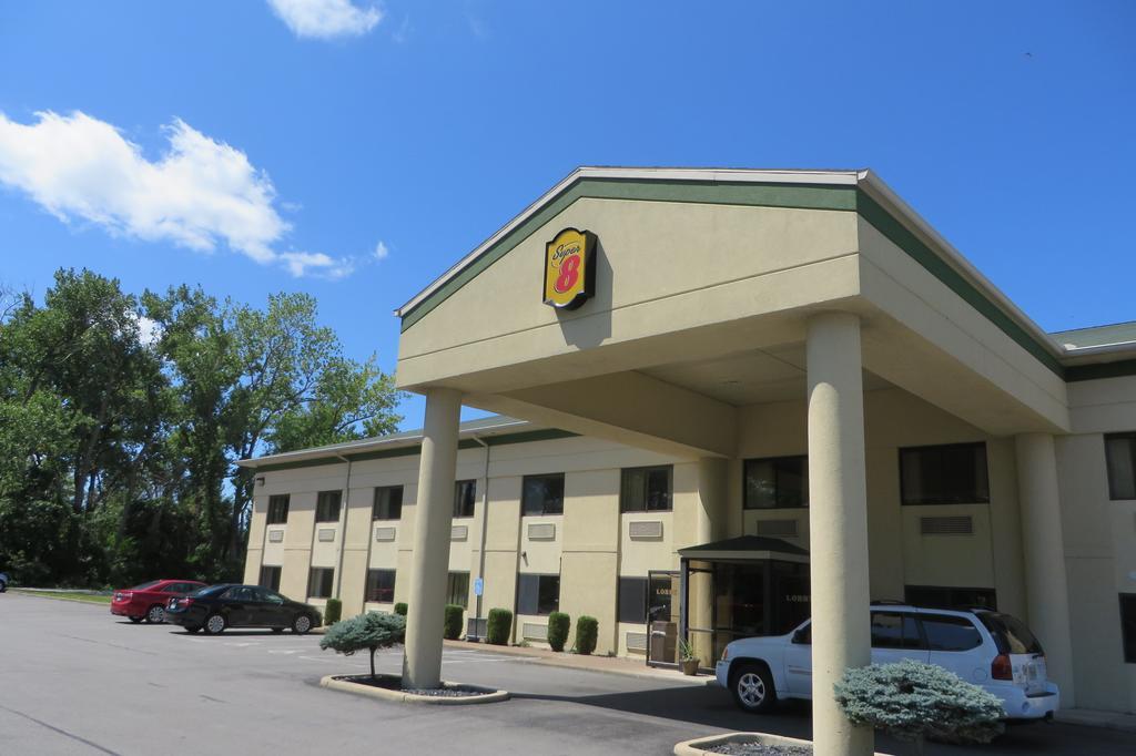 Hotel Super 8 By Wyndham Port Clinton Exterior foto
